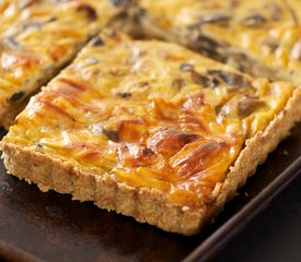 Amazing Sour Cream Mushroom Quiche