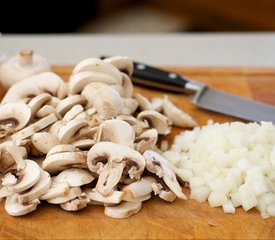 Amazing Sour Cream Mushroom Quiche