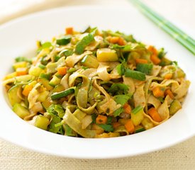 Stir-Fried Veggie with Noodles