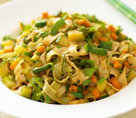 Stir-Fried Veggie with Noodles