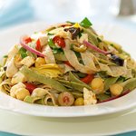 Easy Mediterranean Pasta Salad