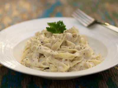 Creamy Rich Fettuccine Alfredo