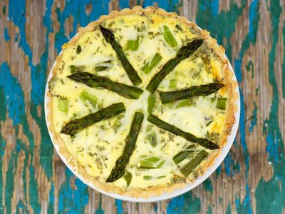 Bacon-Asparagus Quiche