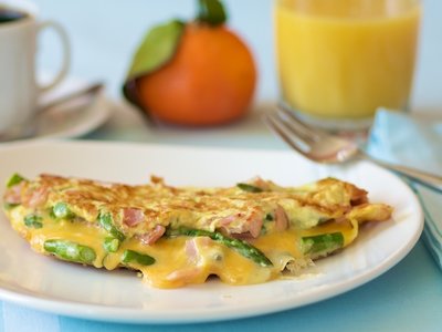 Asparagus and Canadian Bacon Cheese Omelet