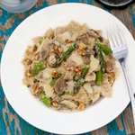 Cheesy Farfalle with Asparagus, Mushrooms and Toasted Walnuts