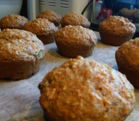 Vegan Carrot Spice Muffins