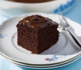 Hershey's Old-Fashioned Chocolate Cake