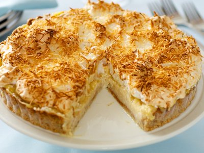 Ed Debevic's Coconut Cream Pie