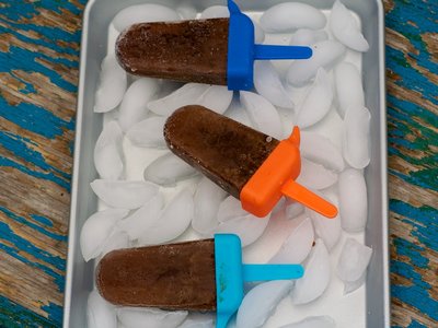 Coffee Fudge Popsicles