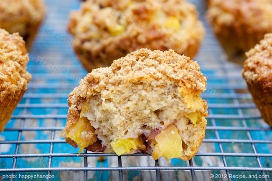 Sour Cream-Peach Muffins