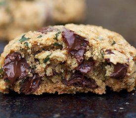 Fresh Mint Chocolate Chip Cookies