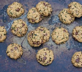 Fresh Mint Chocolate Chip Cookies