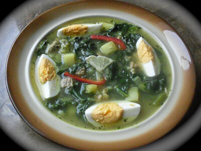 Spinach and Long White Radish Soup