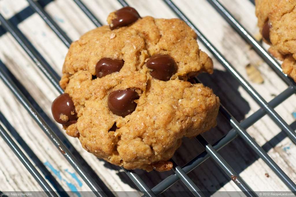 Amazing Peanut Butter Chocolate Chip Cookies recipe