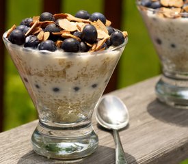 Quinoa, Blueberry and Yogurt Parfait