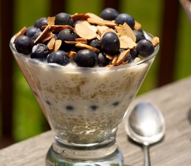 Quinoa, Blueberry and Yogurt Parfait