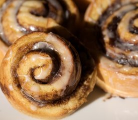 Cinnabon Cinnamon Rolls/Buns