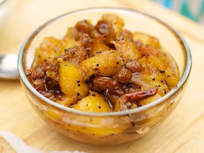 Aam Chutney (Pineapple-Chile Chutney)