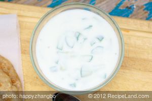 Easy Cucumber Raita 