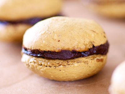 Coffee and Chocolate Ganache Macarons 