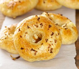 Brooklyn Onion Bagels (Whole Wheat-Barley Flour)