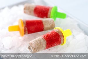 Strawberry and Chocolate Wafer Popsicles 