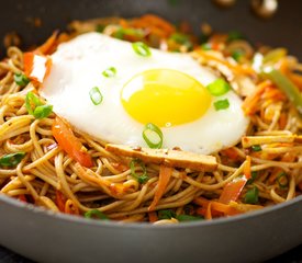 Sichuan Stir-Fried Vegetables with Noodles