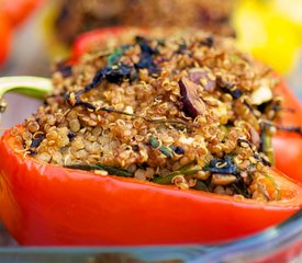 Quinoa, Spinach and Hazelnuts Stuffed Peppers