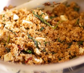 Quinoa, Spinach and Hazelnuts Stuffed Peppers