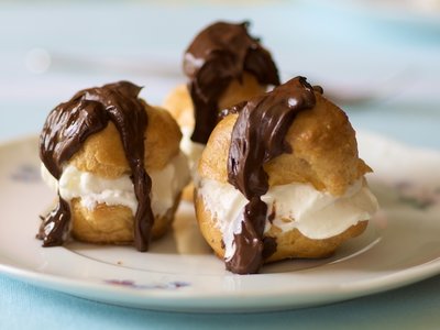 Profiteroles (Cream Puffs)