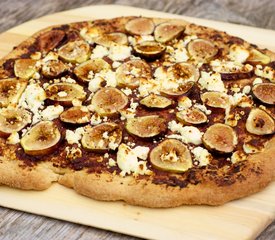 Fresh Fig, Olive Tapenade Pizza with Goat Cheese 