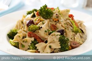 Broccoli, Olives and Feta Pasta Salad