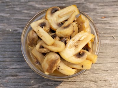 Quick and Easy Pickled Mushrooms