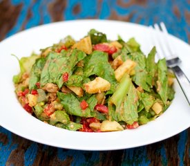 Green Salad Tossed with Tomato Dressing