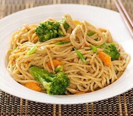 Soy-Peanut Sauce Noodle with Broccoli 