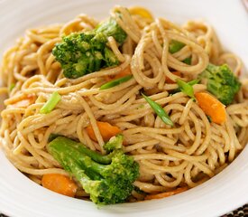 Soy-Peanut Sauce Noodle with Broccoli 