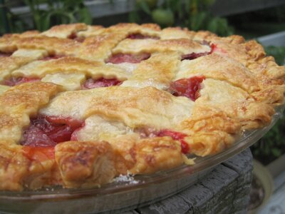 Strawberry Rhubarb Pie 