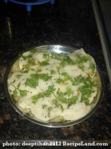 Stuffed Rava/Sooji idli