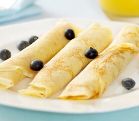 Palatschinken (Apricot Crêpes)