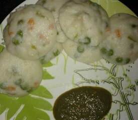 Stuffed Rava/Sooji idli