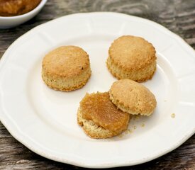 Oat Scones with Apple-Pear Butter