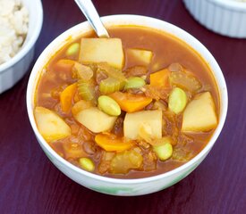 Curry Potato, Edamame and Lentil Soup