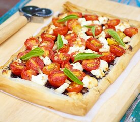 Cherry Tomato, Caramelized Onion, and Goat Cheese Phyllo Tart