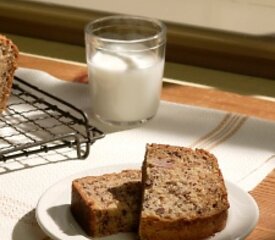 Ann's Banana Sour Cream Bread