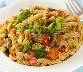 Fusilli Verde with Broccoli and Red Bell Pepper