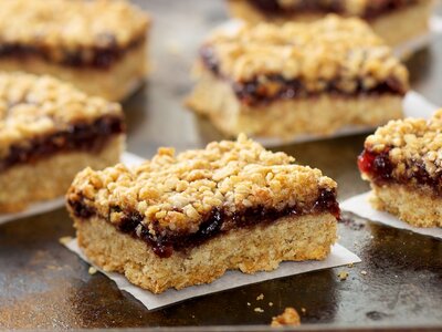 Oatmeal Raspberry Bar Cookies (Healthier Version)