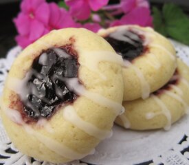 Almond-Raspberry Thumbprint Cookies