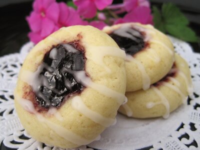 Almond-Raspberry Thumbprint Cookies