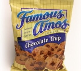 Gloria Pitzer's Famous Amos Chocolate Chip Cookies 