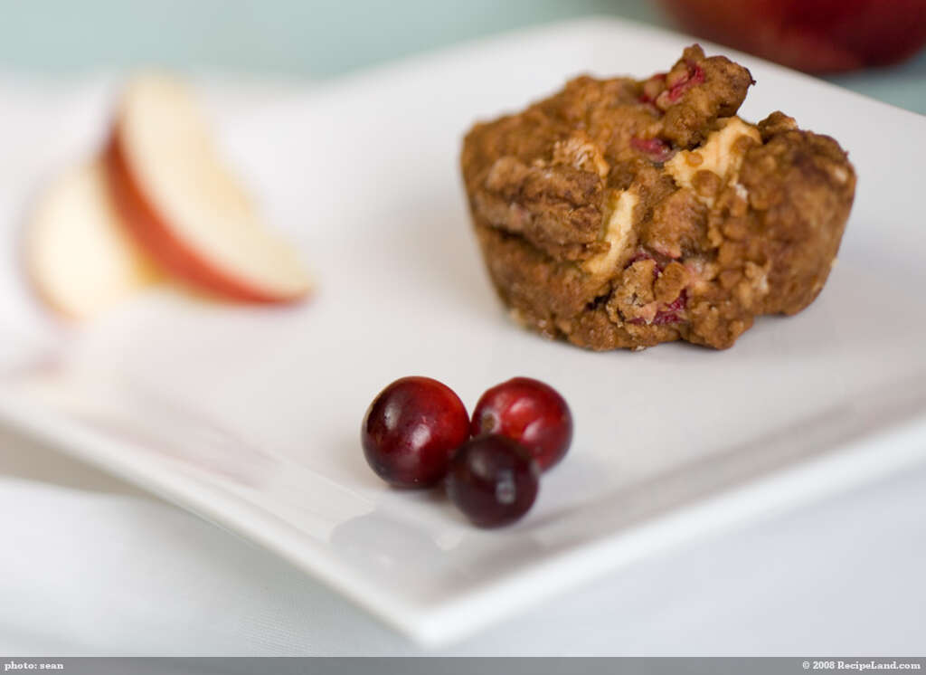 Apple and Cranberry Muffins (Low-fat) recipe